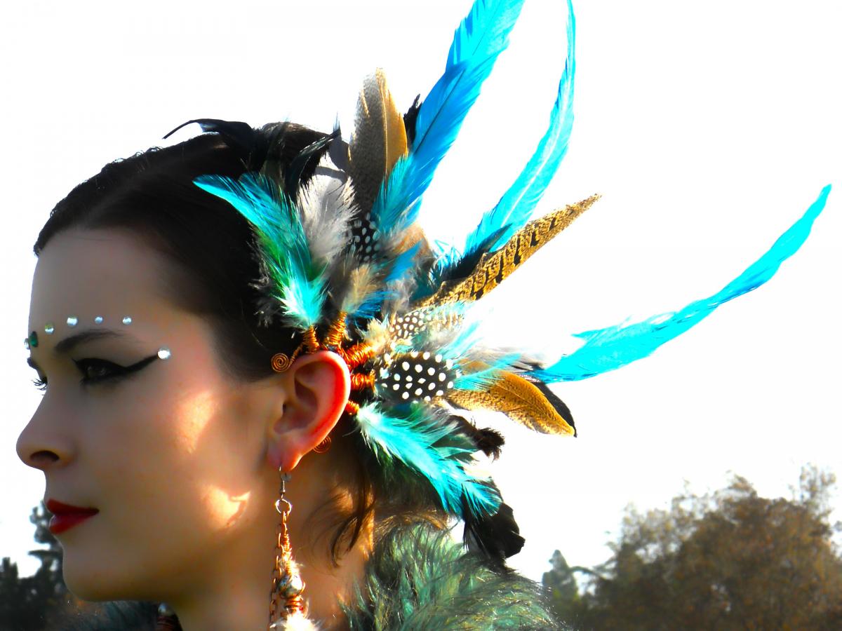 Spiritual.aura Meanings : Copper Wire - Green/blue/exotic Feathers Ear Cuff ** **